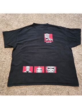Attack on Titan Colossal Titan Graphic T-Shirt - Black Boxy 2XL Licensed